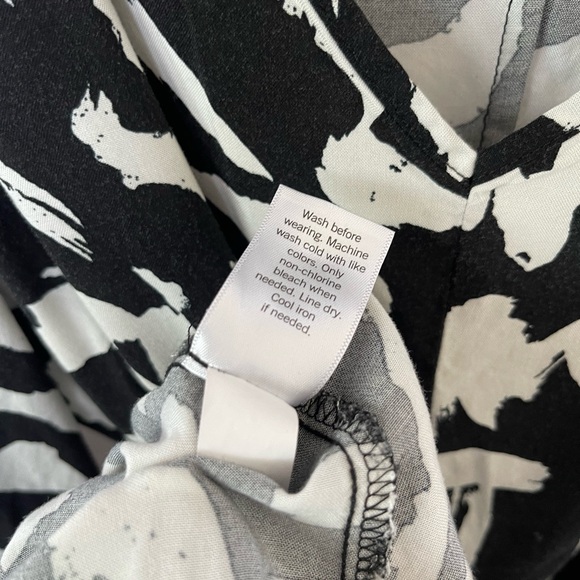 Nine West Black and Cream Patterned Long Sleeve Dress - Picture 8 of 9